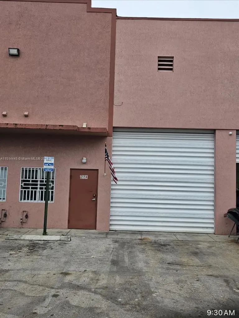 16683 SW 117 Avenue Miami FL 33177