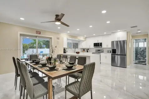 5500 Cleveland Street Hollywood FL 33021