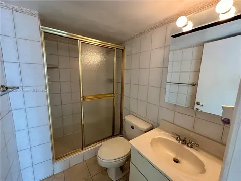 7135 Collins Avenue Miami Beach FL 33141