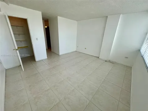 7135 Collins Avenue Miami Beach FL 33141