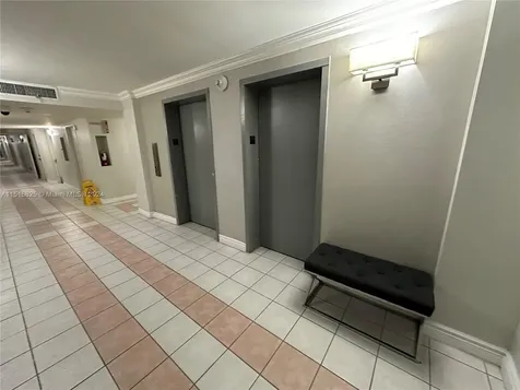 7135 Collins Avenue Miami Beach FL 33141