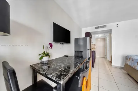 19201 N Collins Avenue Sunny Isles Beach FL 33160