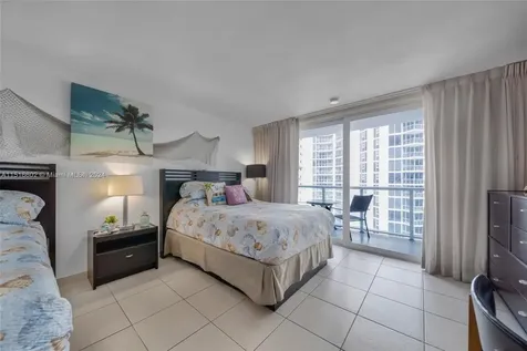 19201 N Collins Avenue Sunny Isles Beach FL 33160