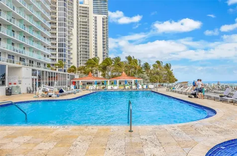 19201 N Collins Avenue Sunny Isles Beach FL 33160