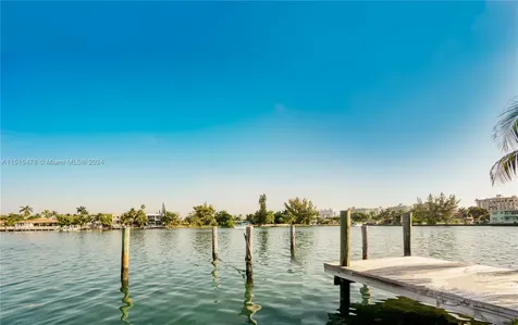 621 86th Street Miami Beach FL 33141