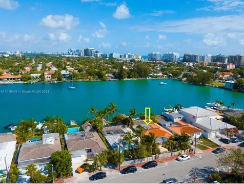 621 86th Street Miami Beach FL 33141