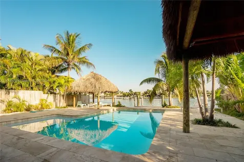 621 86th Street Miami Beach FL 33141