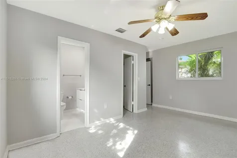 2653 SW 33rd Court Miami FL 33133