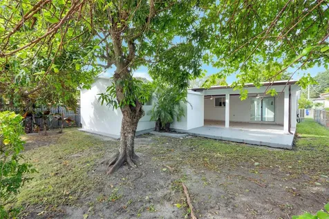 2653 SW 33rd Court Miami FL 33133