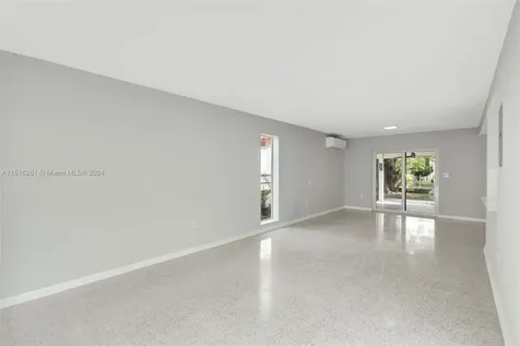 2653 SW 33rd Court Miami FL 33133