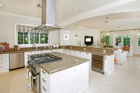 7421 SW 53rd Court Miami FL 33143