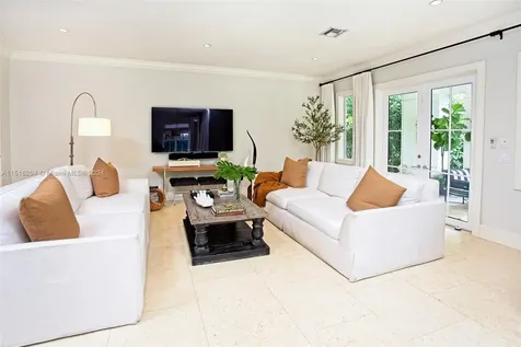 7421 SW 53rd Court Miami FL 33143