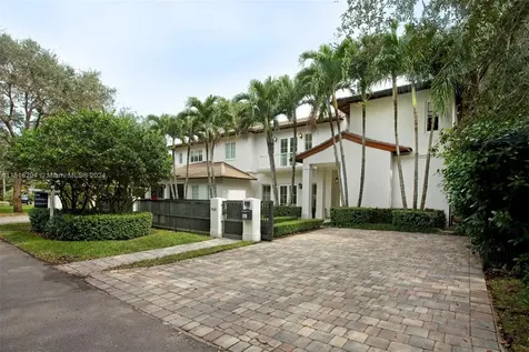 7421 SW 53rd Court Miami FL 33143