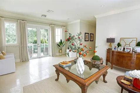 7421 SW 53rd Court Miami FL 33143