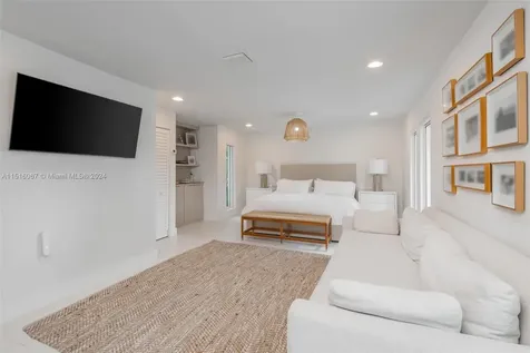 424 E Dilido Drive Miami Beach FL 33139