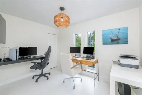 424 E Dilido Drive Miami Beach FL 33139