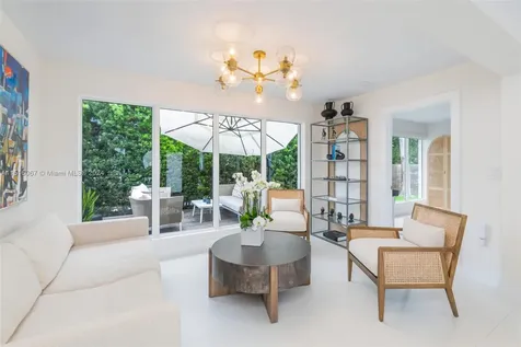 424 E Dilido Drive Miami Beach FL 33139