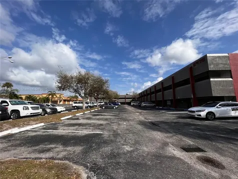 5975 W Sunrise Boulevard Sunrise FL 33313