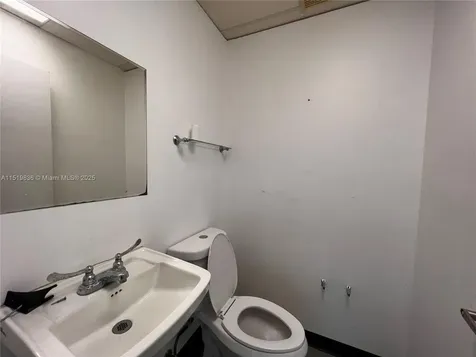 5975 W Sunrise Boulevard Sunrise FL 33313
