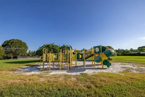 11925 SW 72nd Street Miami FL 33183