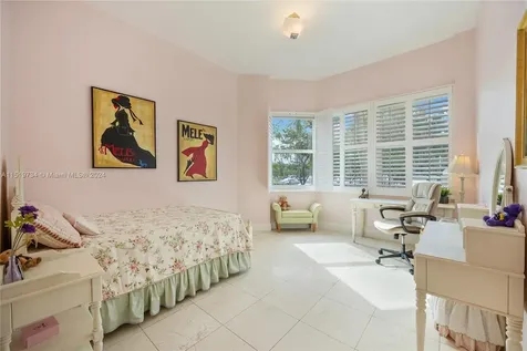 3201 NE 183rd Street Aventura FL 33160