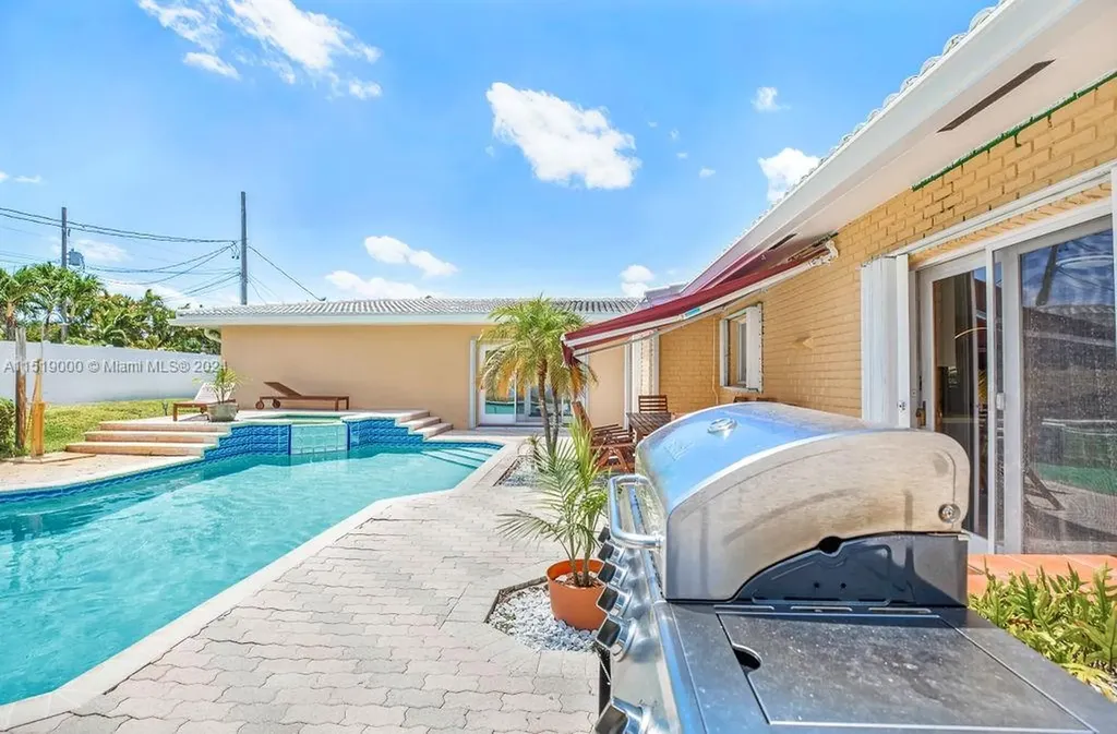 5320 NE 16th Terrace Fort Lauderdale FL 33334