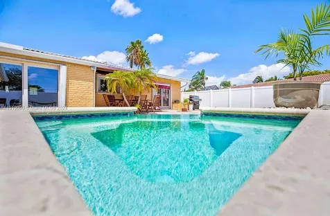 5320 NE 16th Terrace Fort Lauderdale FL 33334