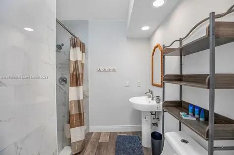 5320 NE 16th Terrace Fort Lauderdale FL 33334
