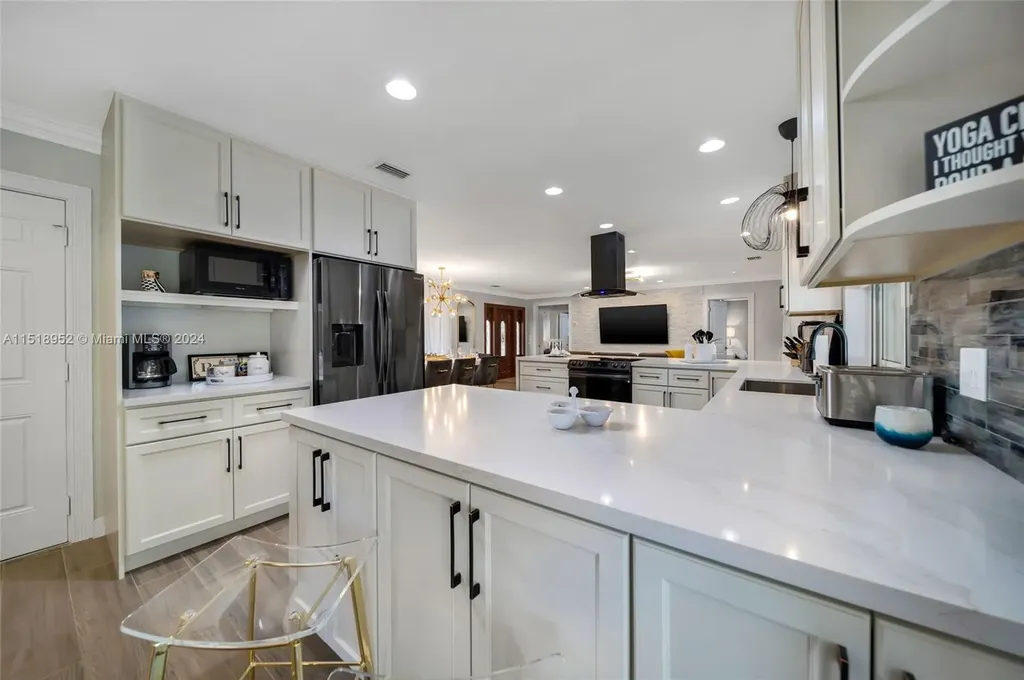 5801 NE 18th Terrace Fort Lauderdale FL 33308