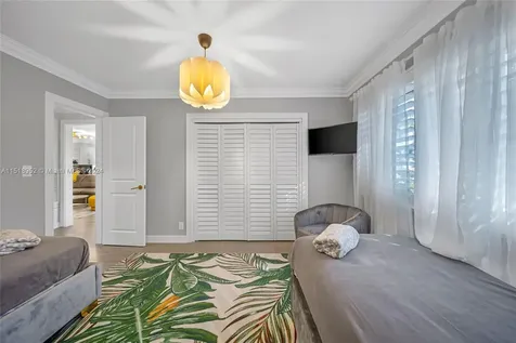 5801 NE 18th Terrace Fort Lauderdale FL 33308