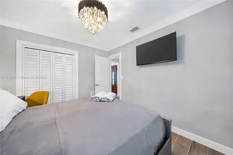 5801 NE 18th Terrace Fort Lauderdale FL 33308