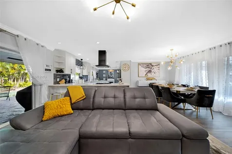 5801 NE 18th Terrace Fort Lauderdale FL 33308