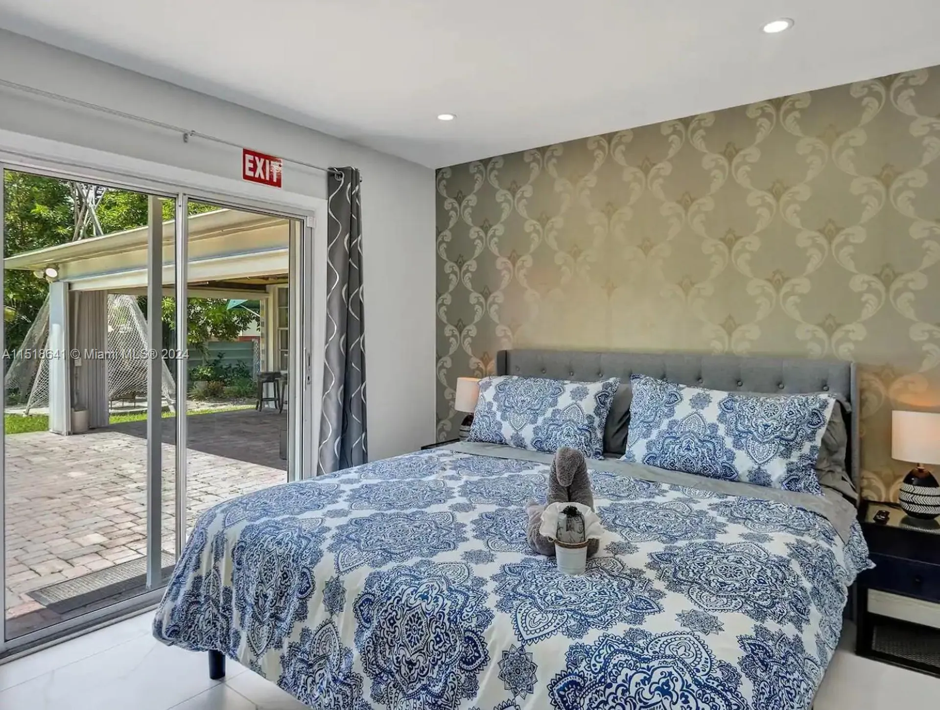 1342 Tyler Street Hollywood FL 33019