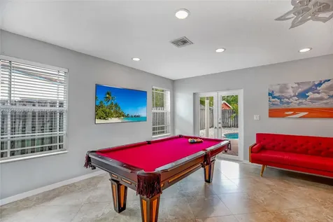 4710 NE 18th Terrace Fort Lauderdale FL 33308