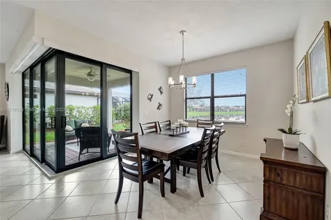 652 SE Monteiro Drive Port St. Lucie FL 34984