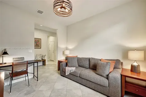 652 SE Monteiro Drive Port St. Lucie FL 34984