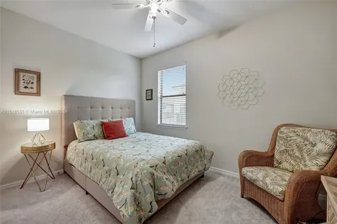 652 SE Monteiro Drive Port St. Lucie FL 34984