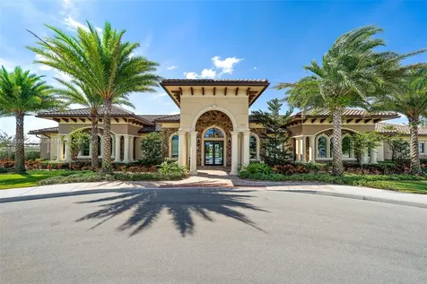 652 SE Monteiro Drive Port St. Lucie FL 34984