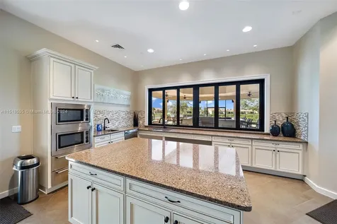 652 SE Monteiro Drive Port St. Lucie FL 34984