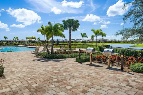 652 SE Monteiro Drive Port St. Lucie FL 34984