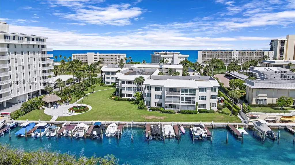 325 Beach Road Tequesta FL 33469