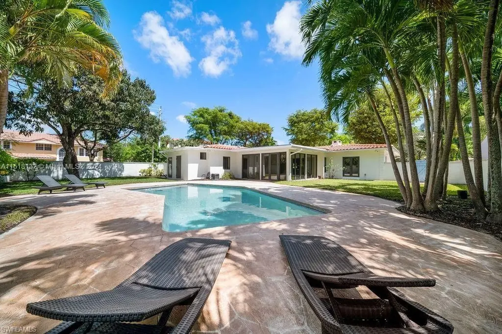 549 NE 12th Avenue Fort Lauderdale FL 33301