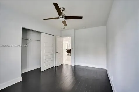 549 NE 12th Avenue Fort Lauderdale FL 33301