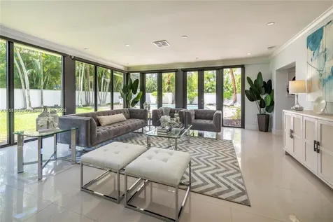 549 NE 12th Avenue Fort Lauderdale FL 33301