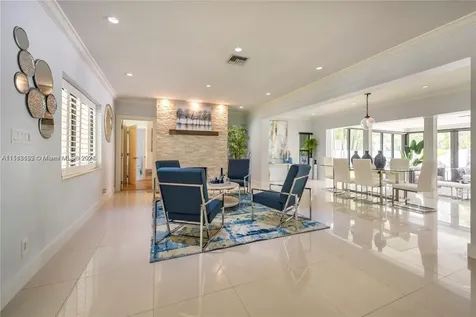 549 NE 12th Avenue Fort Lauderdale FL 33301