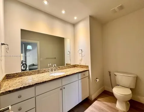 3001 NE 185th Street Aventura FL 33180