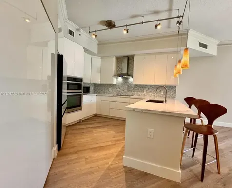 3001 NE 185th Street Aventura FL 33180