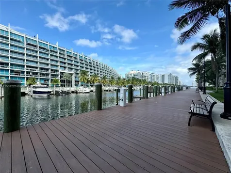 3001 NE 185th Street Aventura FL 33180