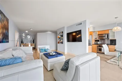 6365 Collins Avenue Miami Beach FL 33141