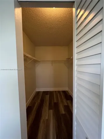 8260 SW 210th Street Cutler Bay FL 33189